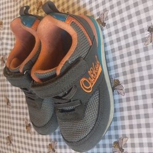 Oshkosh Sneakers